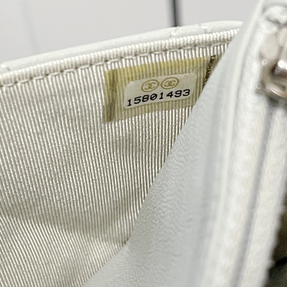 Chanel Grey WOC ❌SOLD❌ - Picture 10 of 13